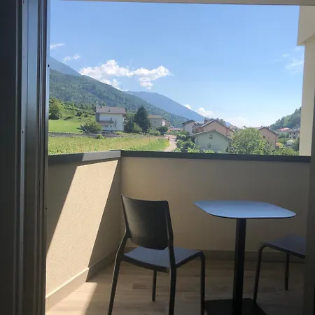 Appartamenti Moderni, Luminosi E Tranquilli Con Parcheggio Privato - Agritur La Tenuta Trient Exterior foto