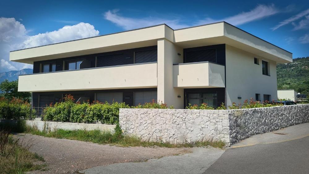Moderni, Luminosi E Tranquilli Con Parcheggio Privato - Agritur La Tenuta Trento
